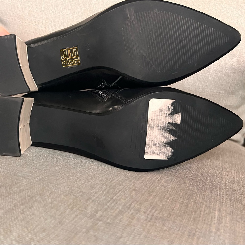 Tamara London Blade Pointed Toe Leather Boots Black and White Size 37 or US 6.5 - Picture 16 of 16